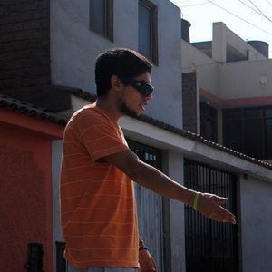 Meet your Posher, Enrique